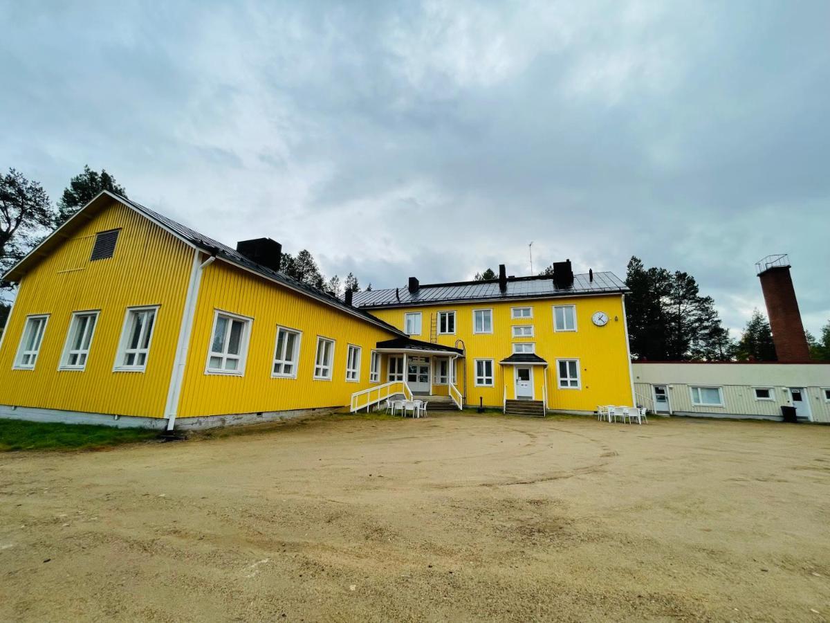Kuukkeli Airport *